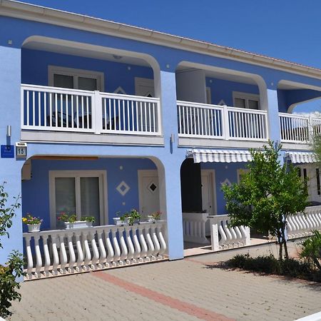 Marina Apartments Вир Екстериор снимка