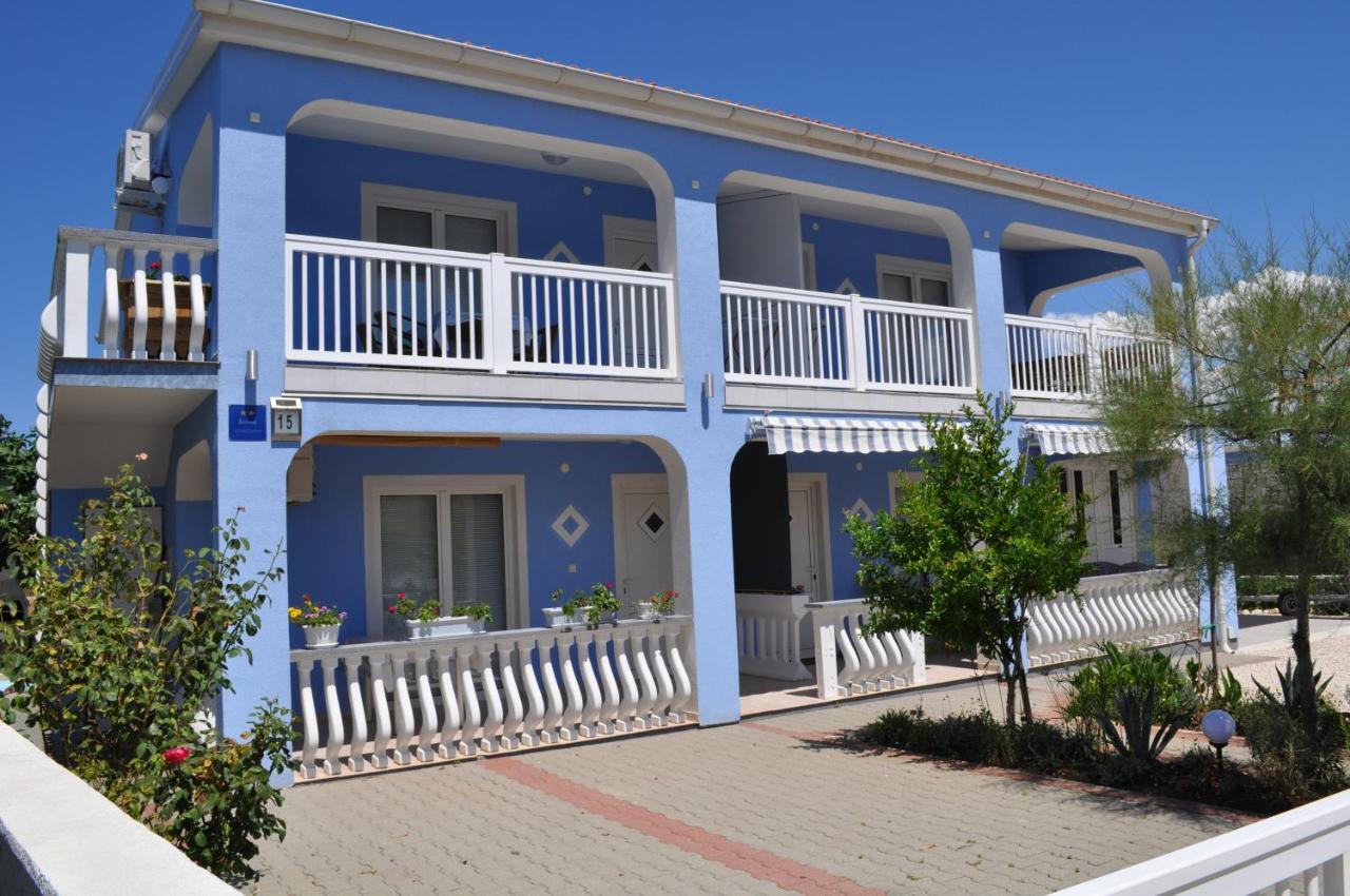 Marina Apartments Вир Екстериор снимка