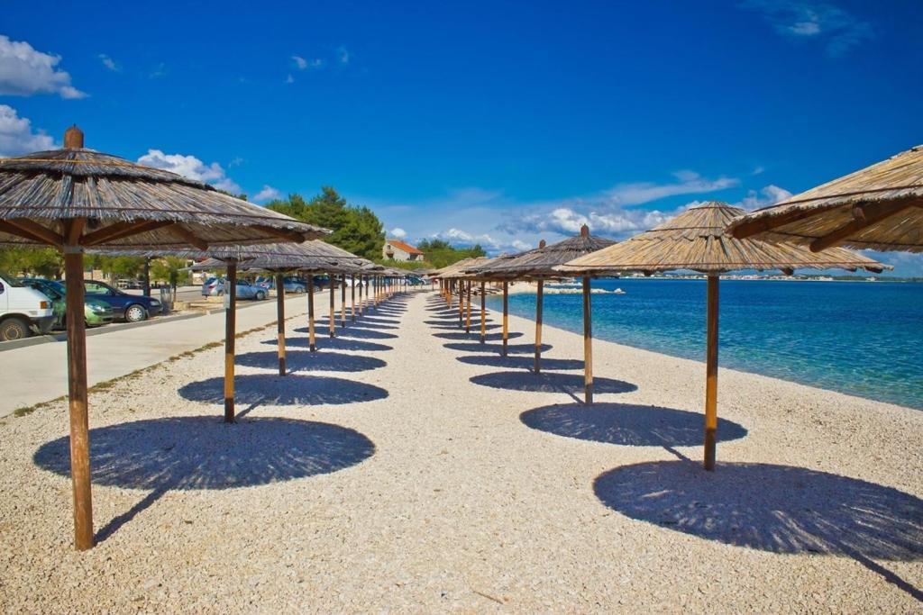 Marina Apartments Вир Екстериор снимка